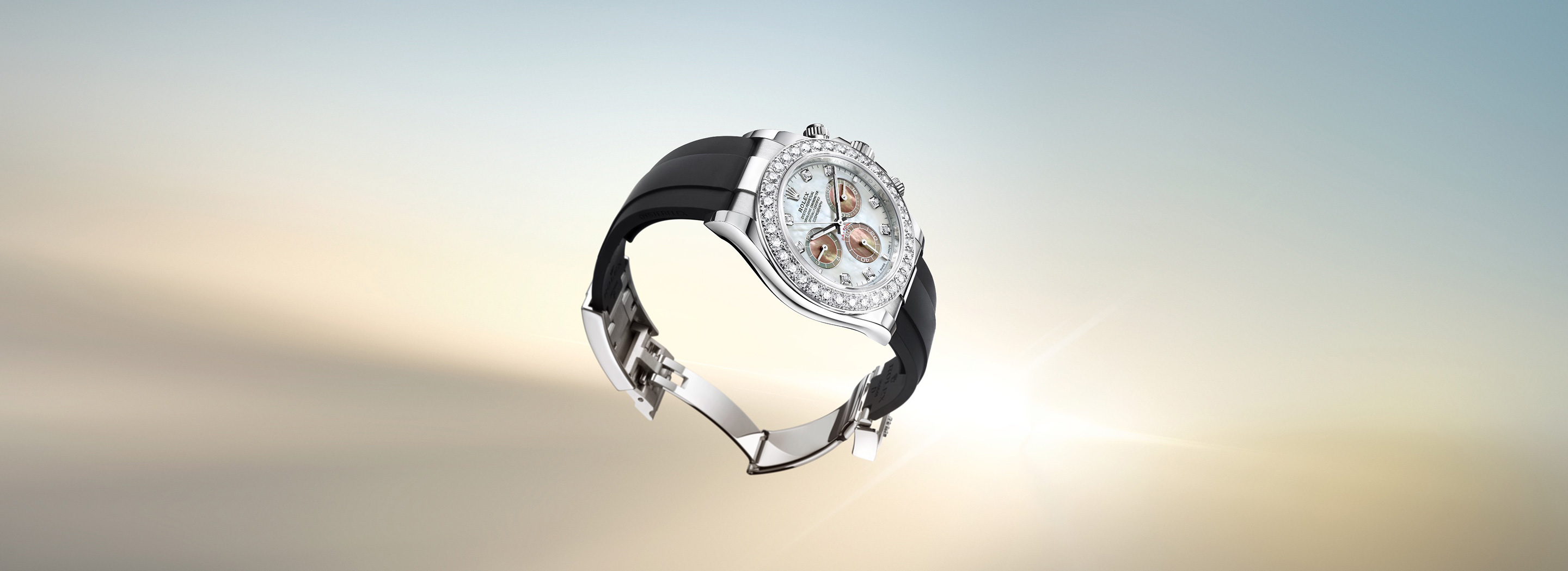 Rolex Cosmograph Daytona: cassa Oyster di 40 mm di diametro garantita impermeabile fino a 100 metri di profondità