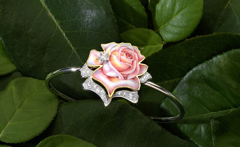 Gabriella Rivalta | Il gioiello diventa tela