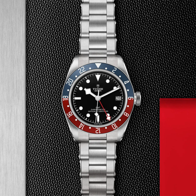 BLACK BAY GMT