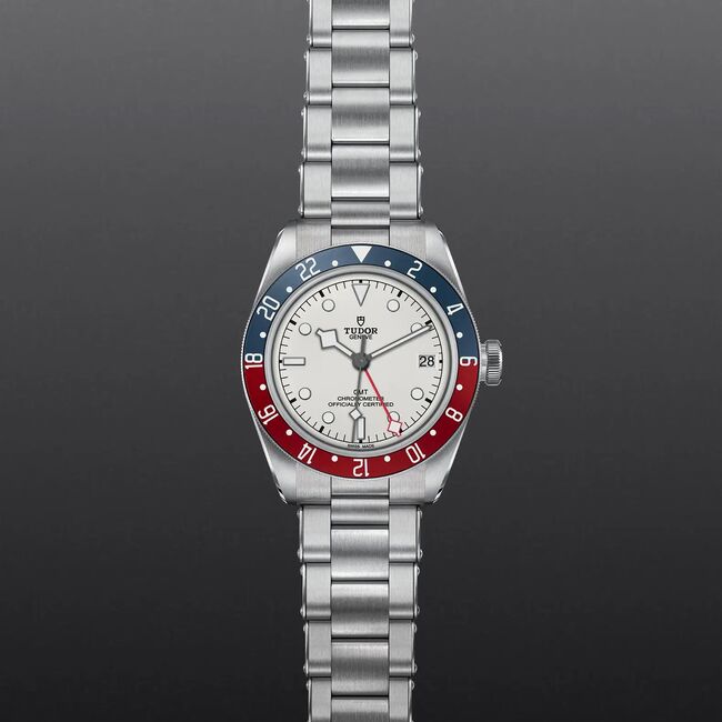 BLACK BAY GMT